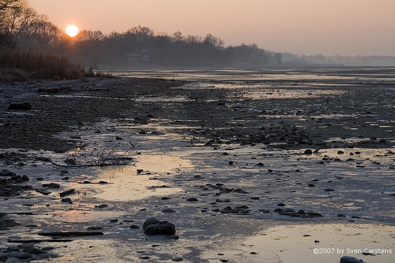 Sonnenaufgang in Friedrichshafen 05